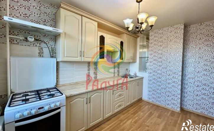 3-комн квартира Революционная улица, 30,  д. 30