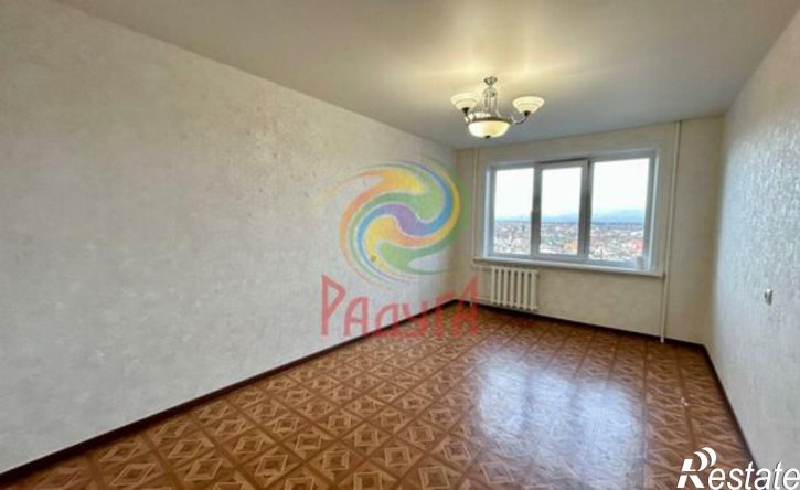 3-комн квартира Революционная улица, 30,  д. 30