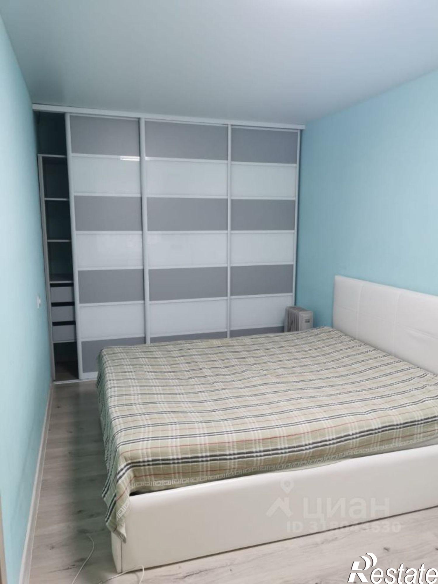 Сдать квартиру за 25 000 рублей на пр-кт Строителей, 40