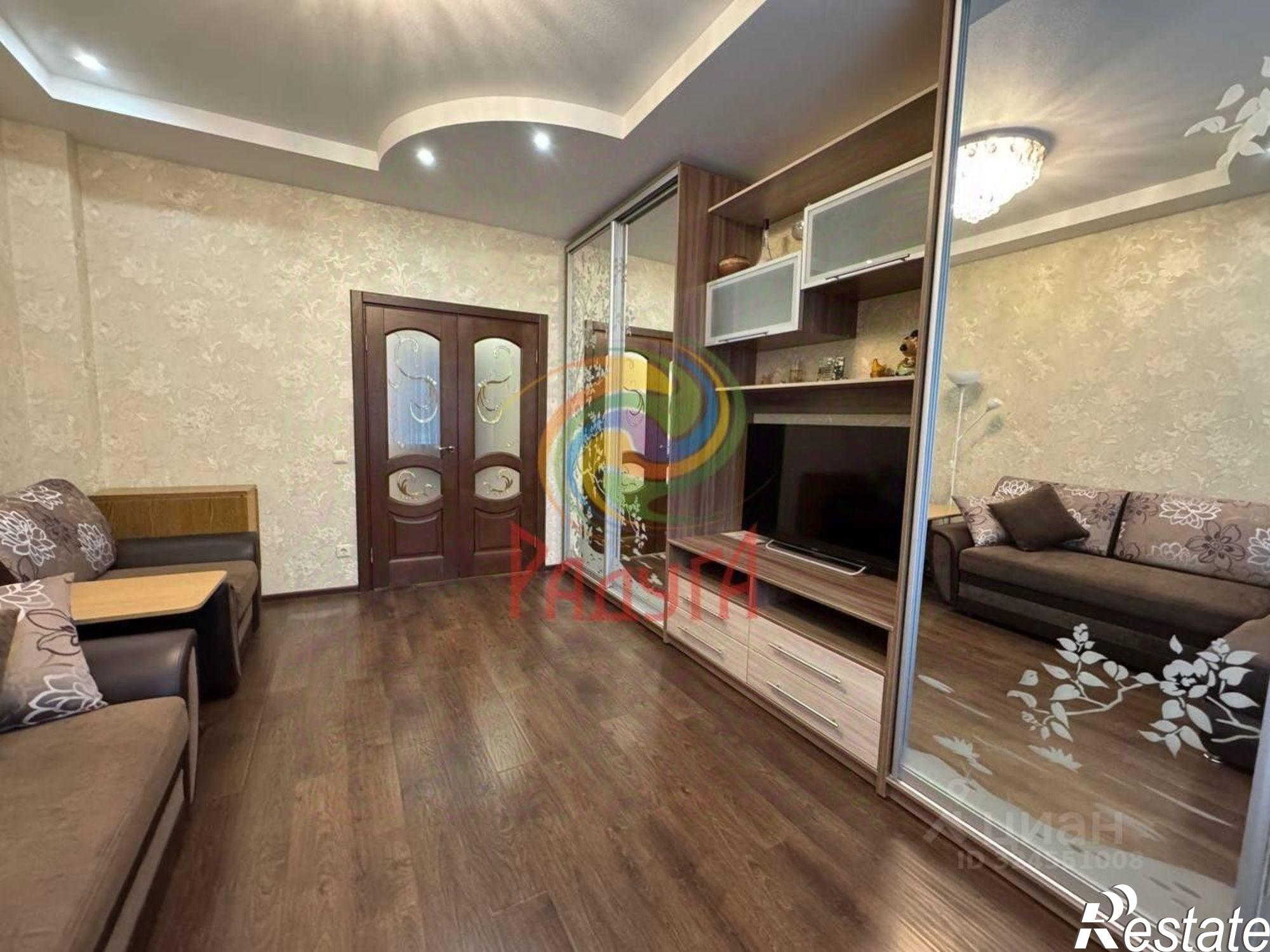 Купить квартиру за 6 000 000 рублей на улица Суворова, 42