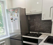 2-комн, 44кв м, этаж 1/6 пр-кт Строителей, 40