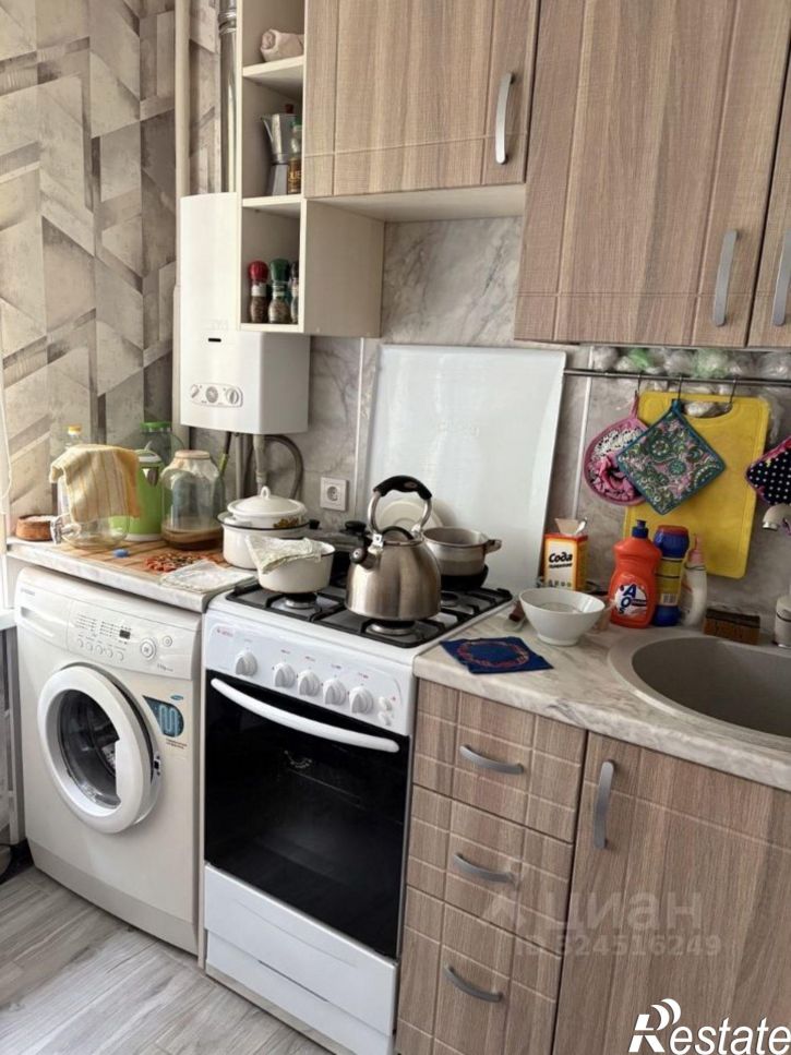 1-комн квартира ул Парижской Коммуны, 15,  д. 15