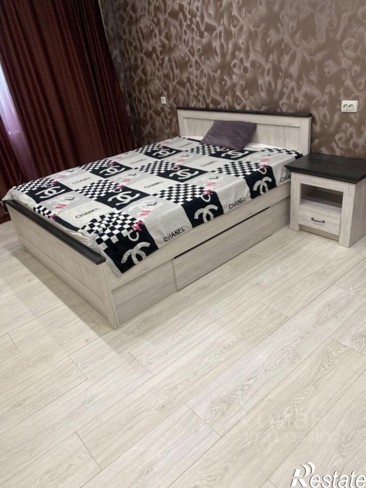 1-комн квартира микрорайон Рождественский, 6