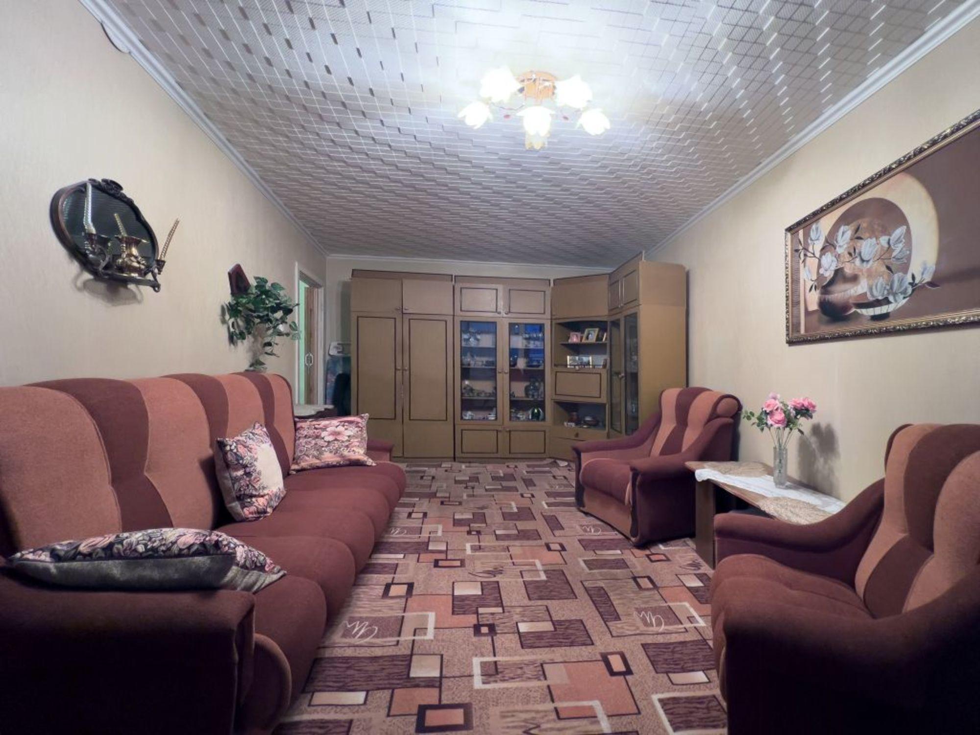 Купить квартиру за 3 350 000 рублей на Мякишева ул, 3