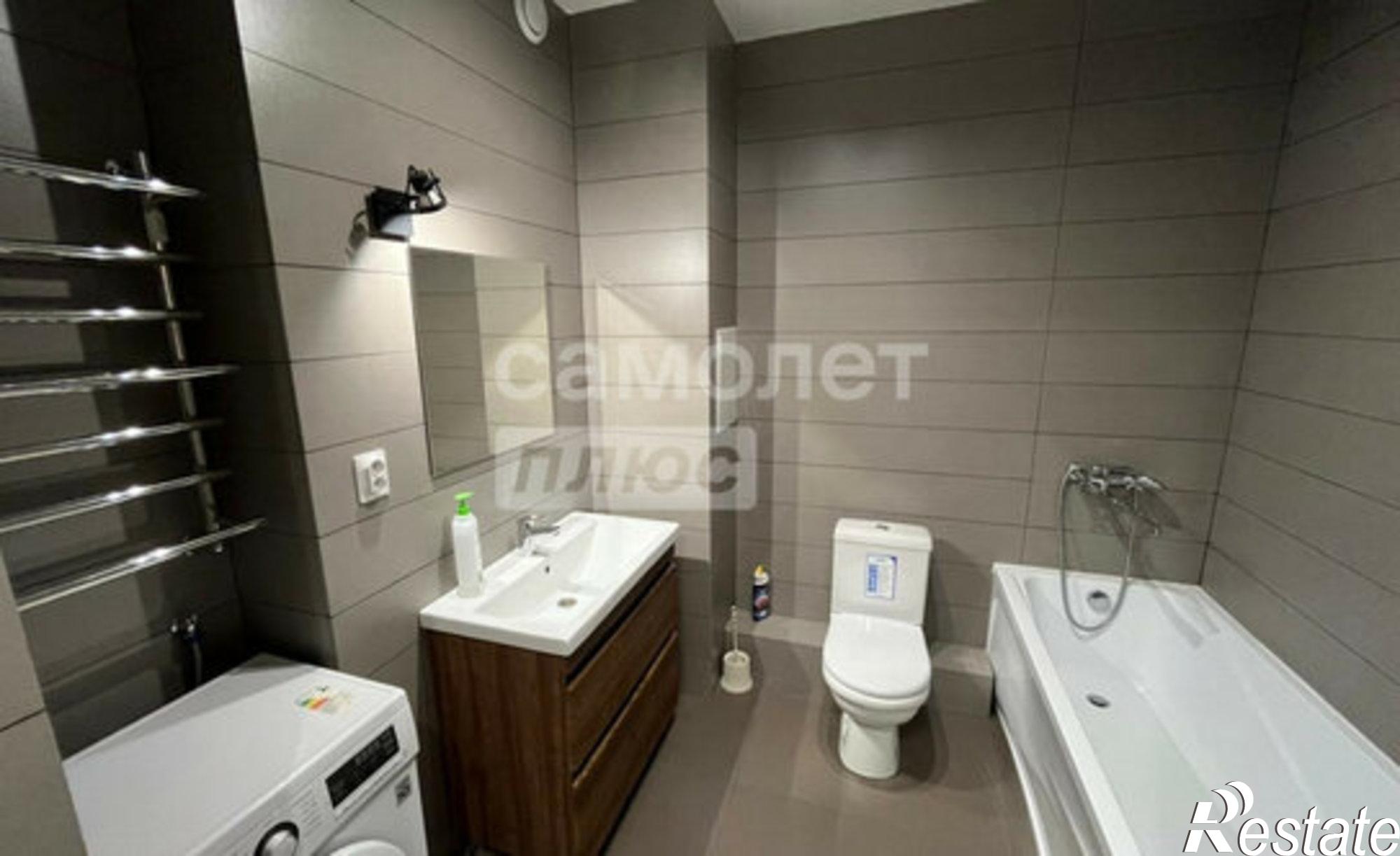 Купить квартиру за 9 500 000 рублей на ул Наумова, 5