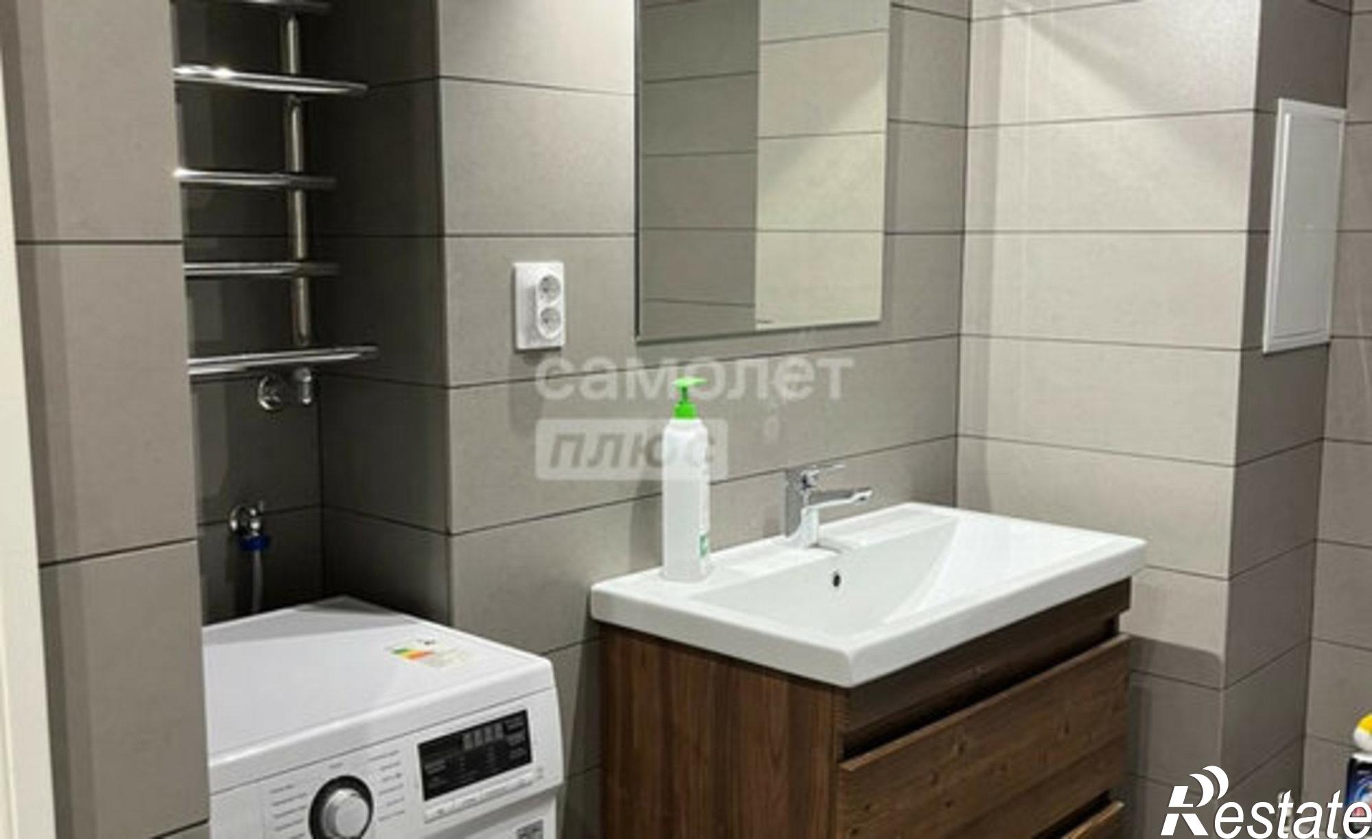 Купить квартиру за 9 500 000 рублей на ул Наумова, 5