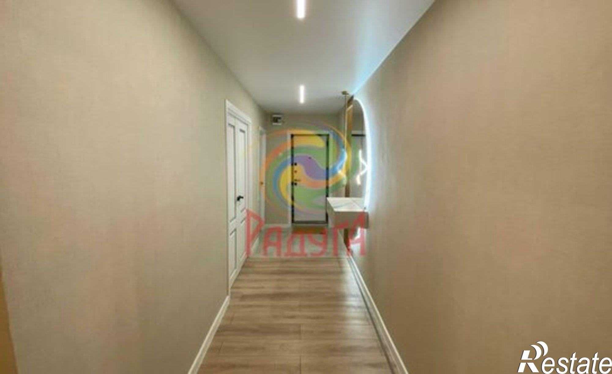 Купить квартиру за 7 490 000 рублей на ул Парижской Коммуны, 13