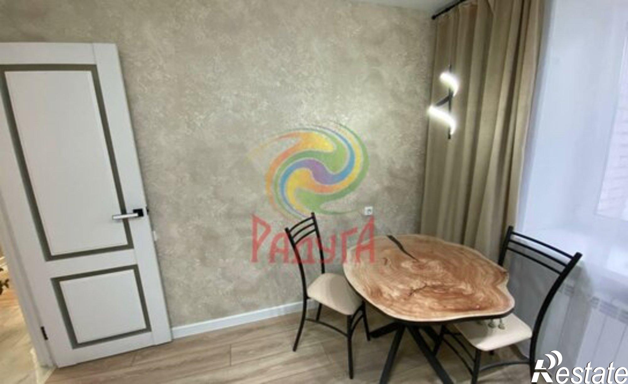 Купить квартиру за 7 490 000 рублей на ул Парижской Коммуны, 13