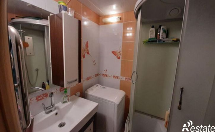 2-комн квартира улица Лётчика Лазарева, 6,  д. 6