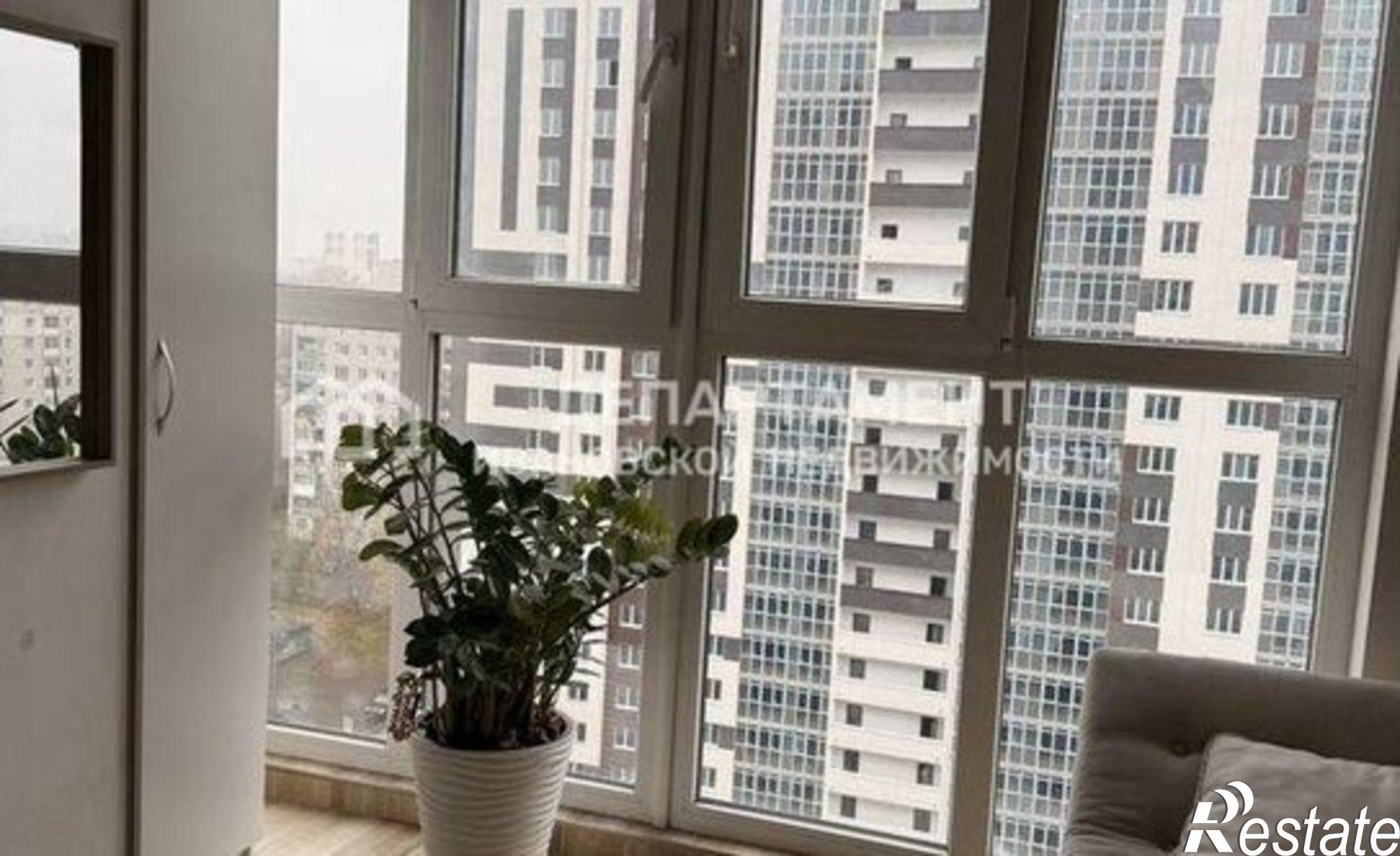 Купить квартиру за 8 689 000 рублей на ул Наумова, 5