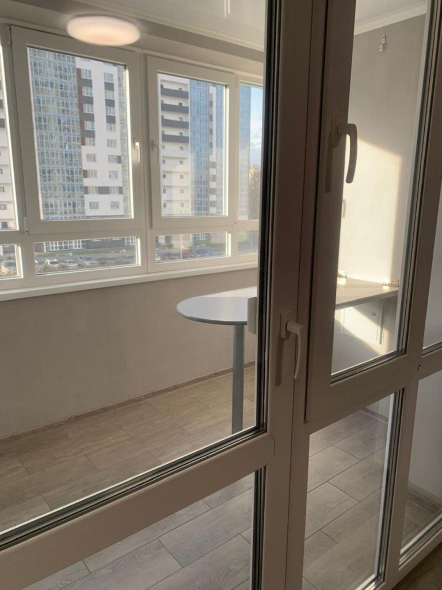 Купить квартиру за 8 000 000 рублей на Наумова ул, 5