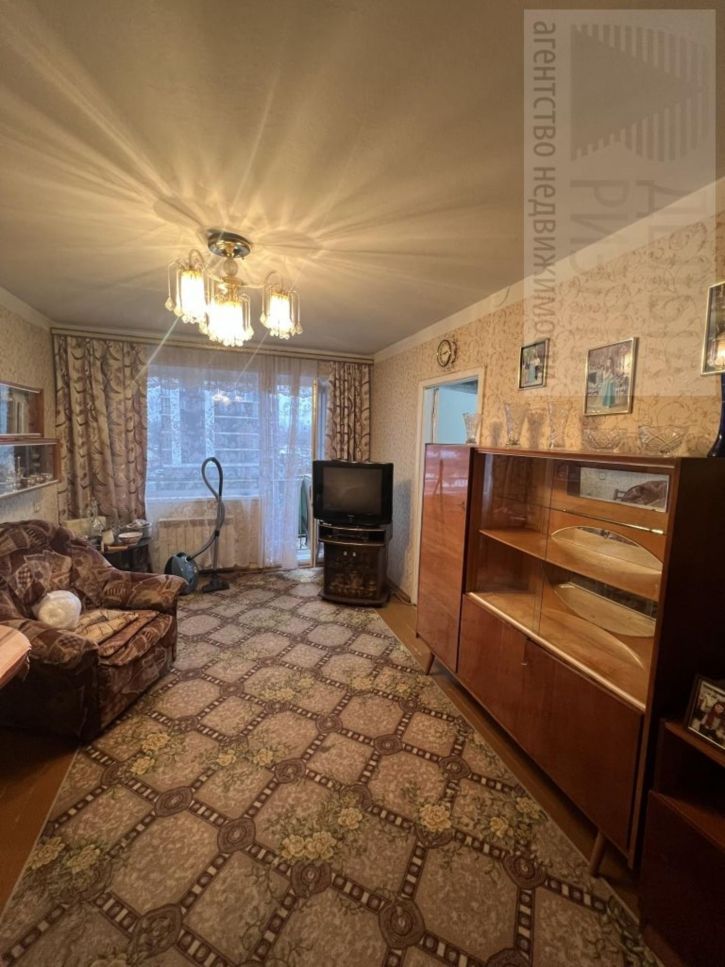 3-комн квартира Красногвардейская ул, 15