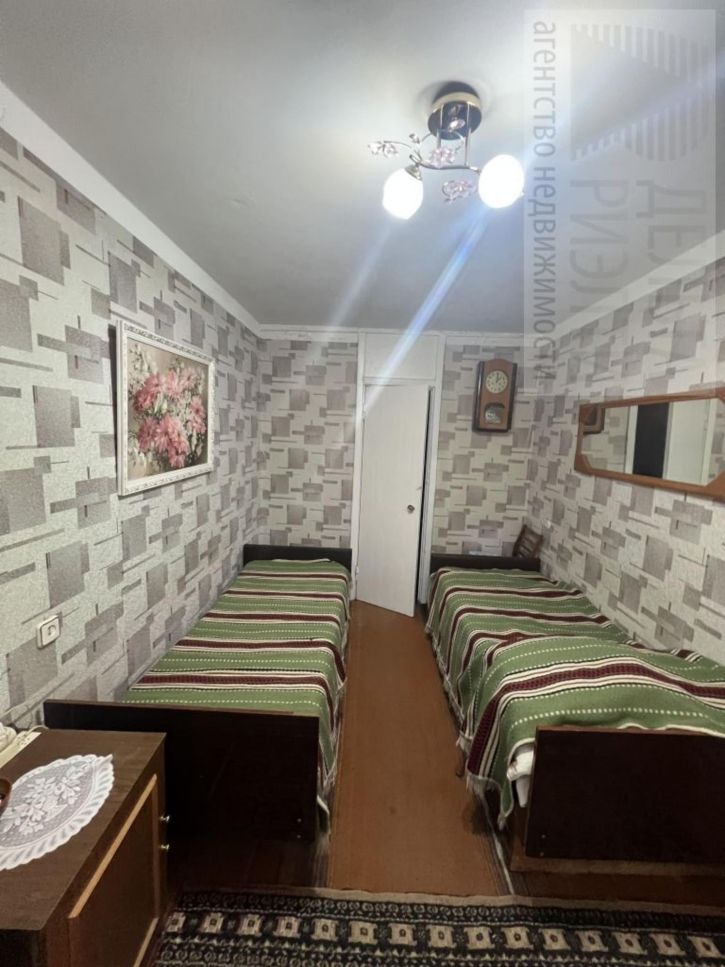 3-комн квартира Красногвардейская ул, 15