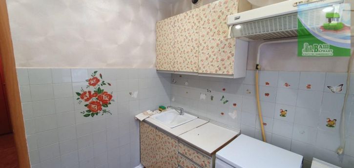 2-комн квартира Кирякиных ул, 9