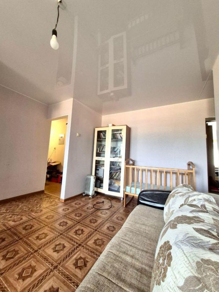 3-комн квартира Зверева ул, 35