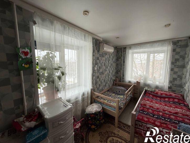 2-комн квартира Богдана хмельницкого, 54