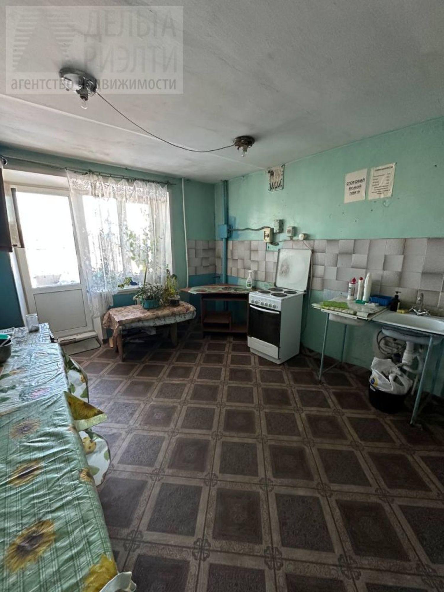 Купить комнату за 720 000 рублей на Профессиональная ул, 33