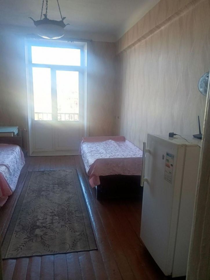 2-комн квартира Ленина пр-кт, 100