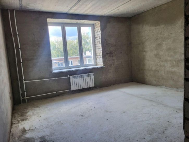 2-комн квартира Красных Зорь ул, 8
