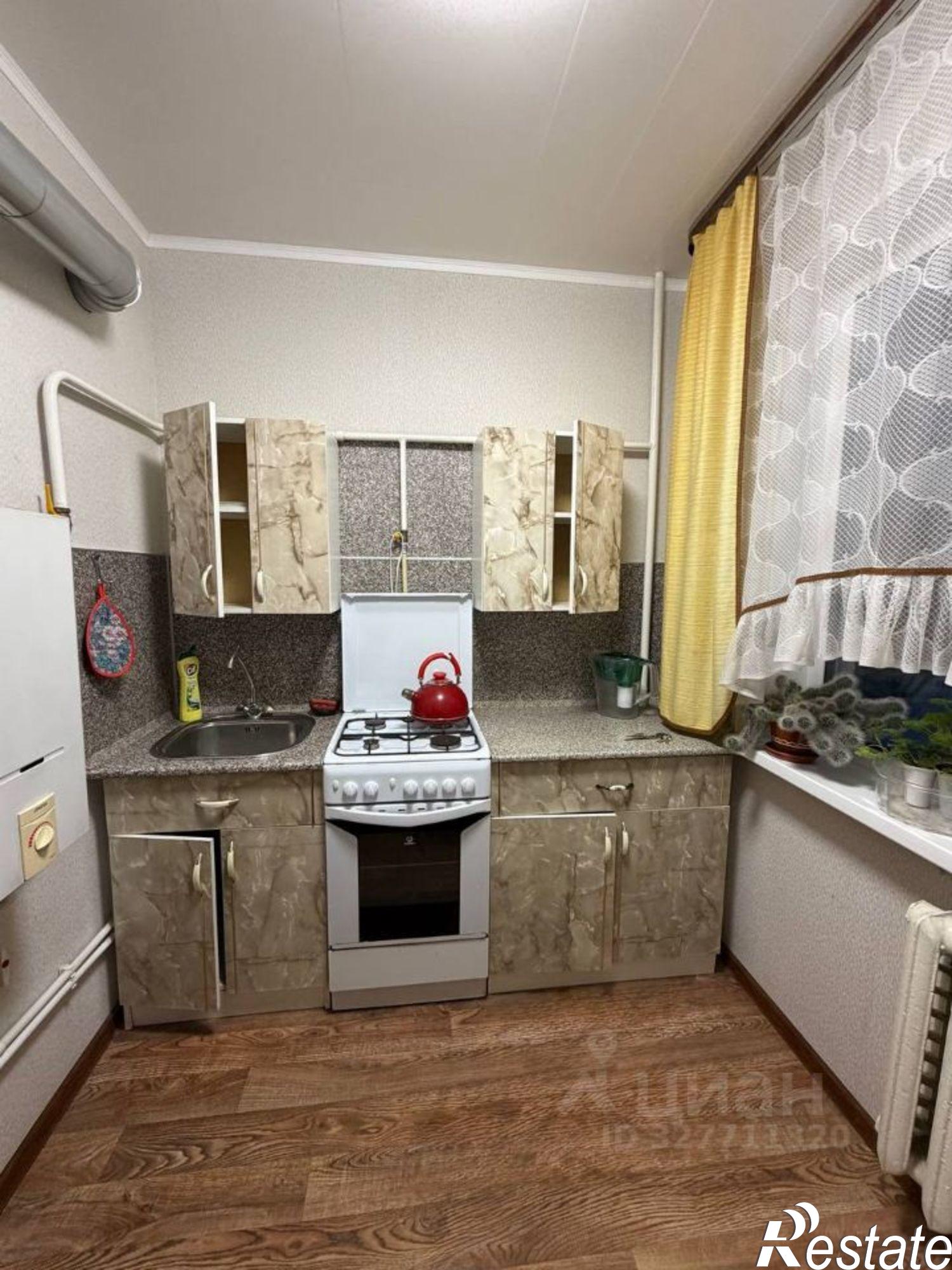 Сдать комнату за 25 000 рублей на 30-й микрорайон, 16