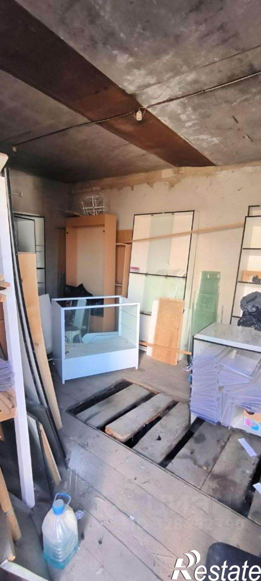 Купить гараж, место в паркинге за 1 300 020 рублей на улица Смирнова