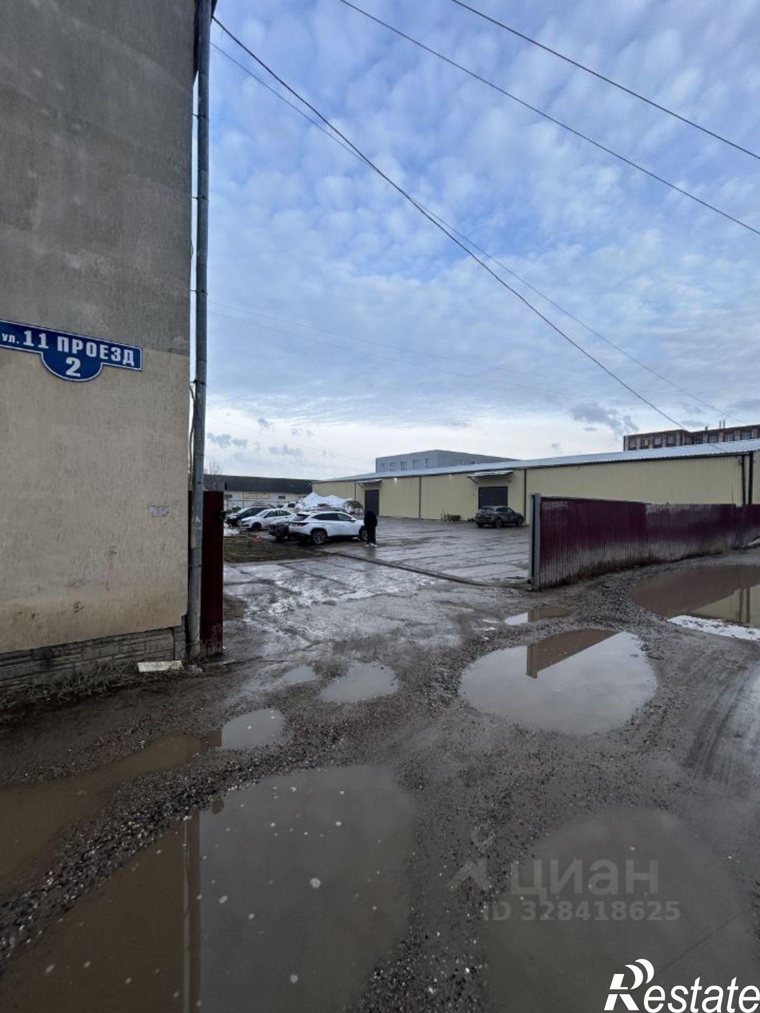 Сдать складское помещение за 37 967 рублей на пр-д 11-й, 2