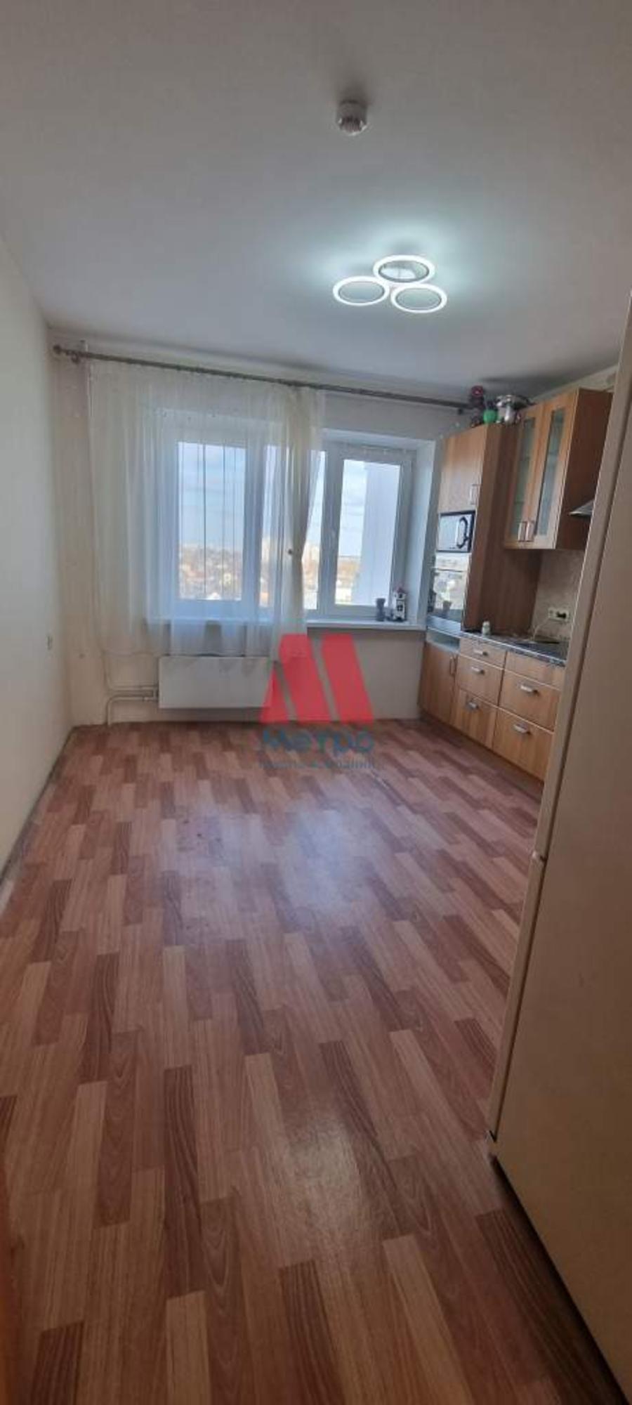 Купить квартиру за 9 900 000 рублей на Московский микрорайон, д.21
