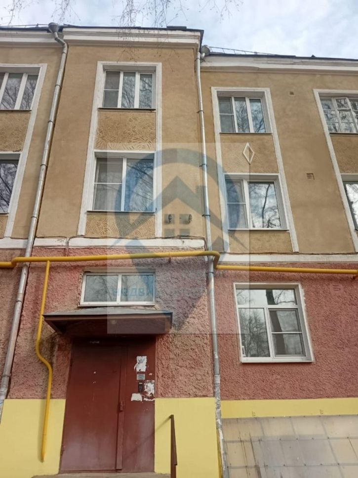 2-комн квартира Дзержинского ул, 1