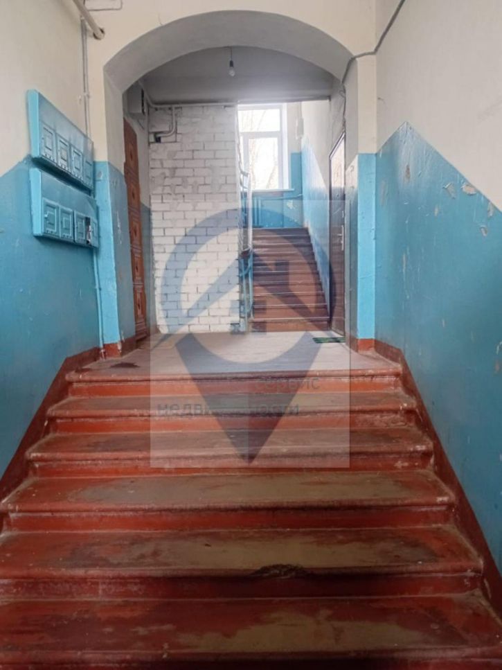 2-комн квартира Дзержинского ул, 1