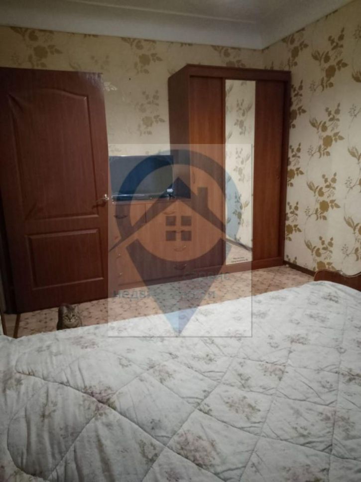 2-комн квартира Дзержинского ул, 1