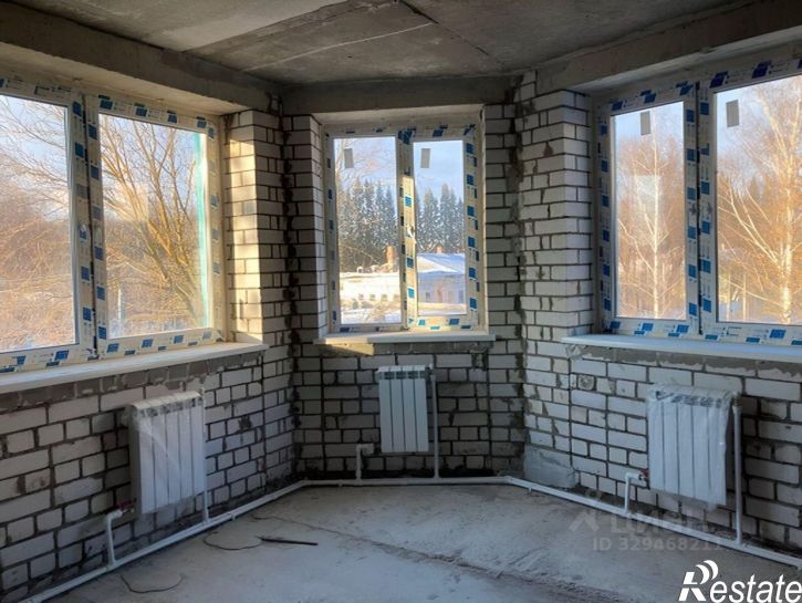 3-комн квартира улица Володиной, 5,  д. 5
