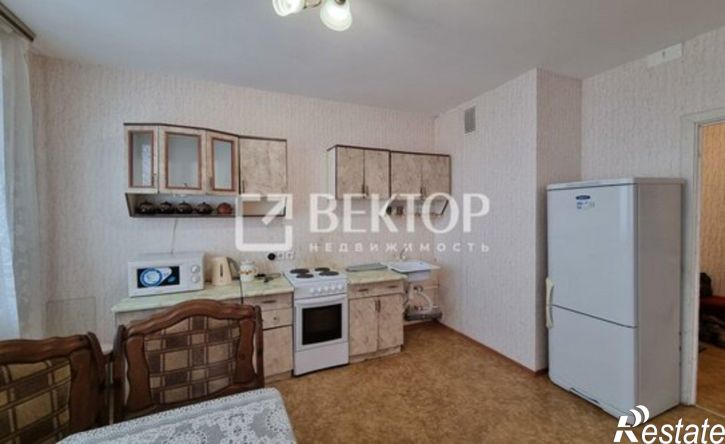 2-комн квартира микрорайон Рождественский, 4