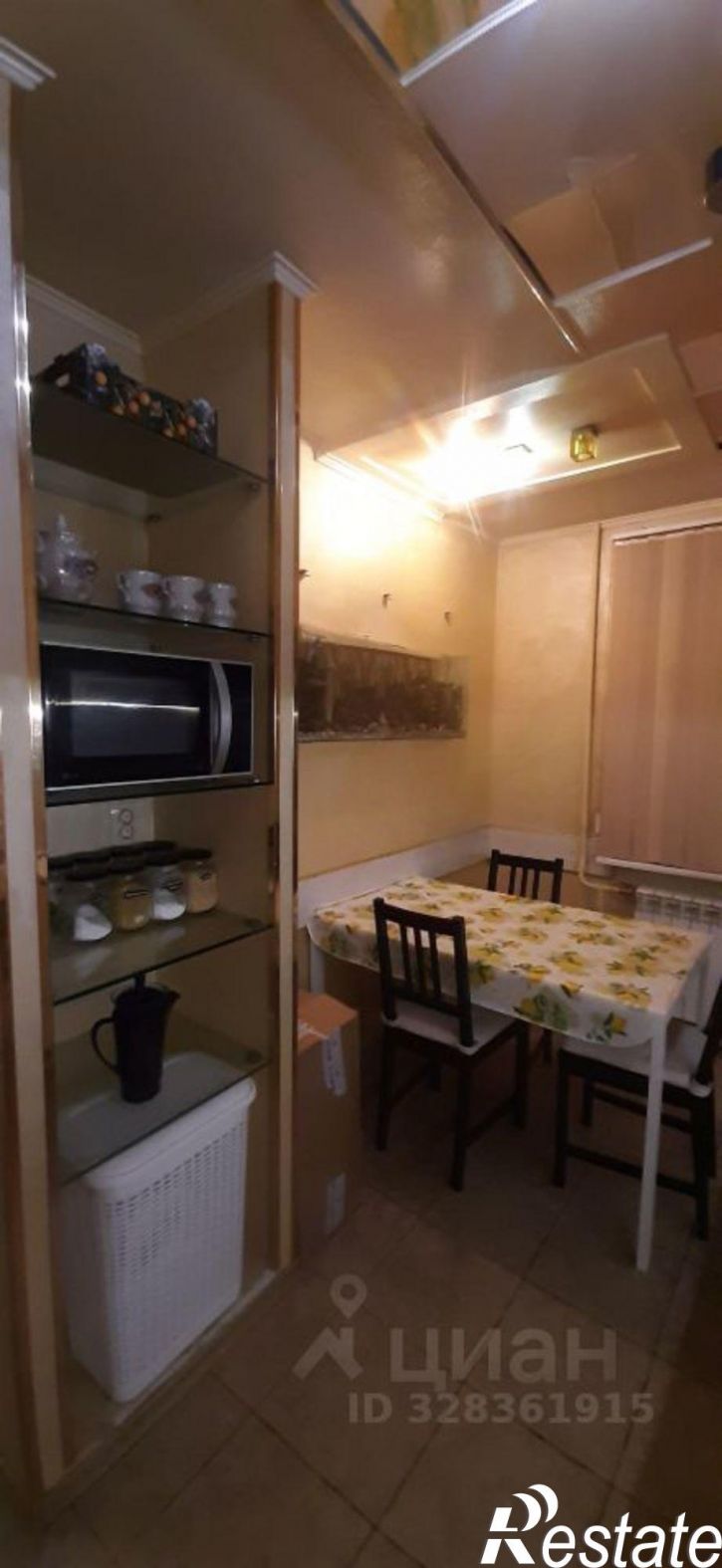 3-комн квартира Революционная улица, 14А,  д. 14А