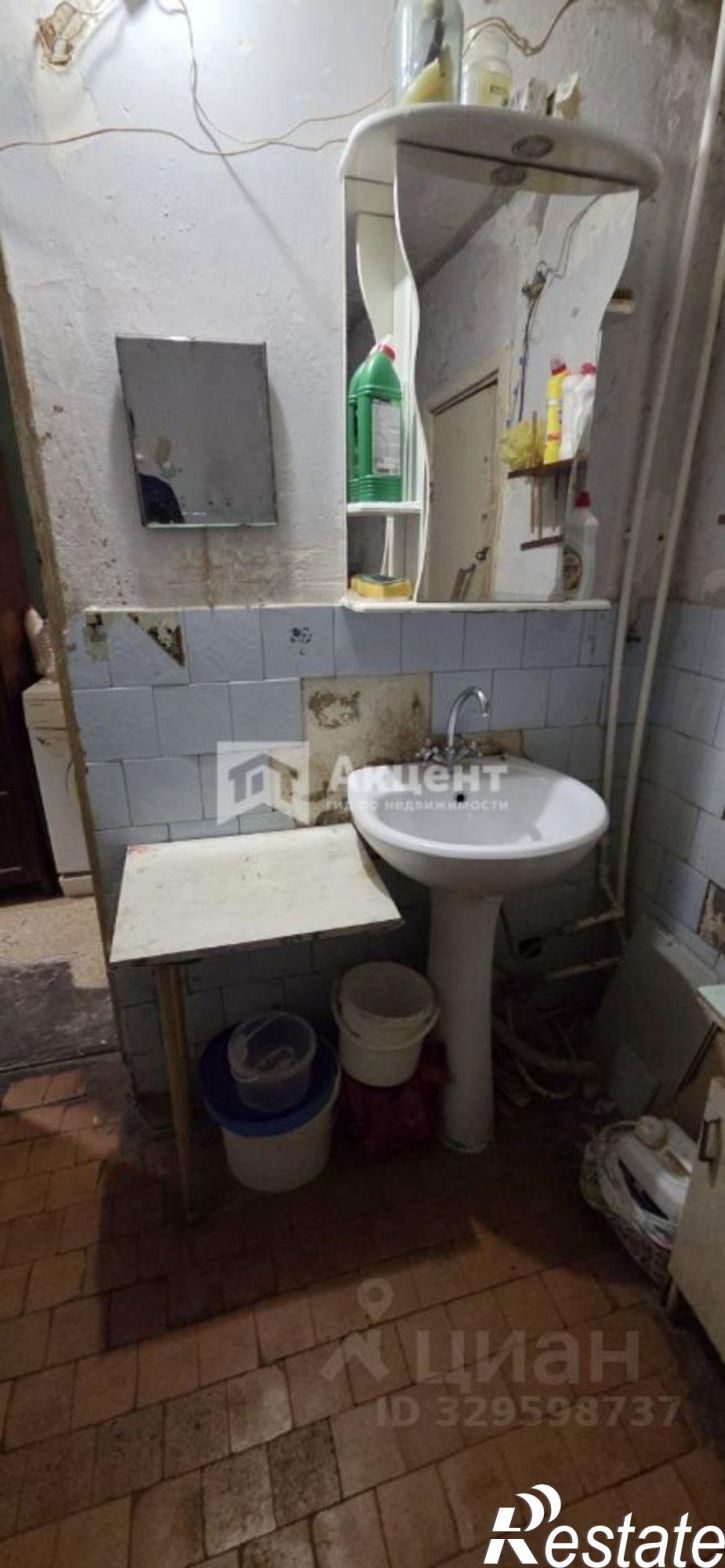 Комната Профессиональная улица, 37,  д. 37