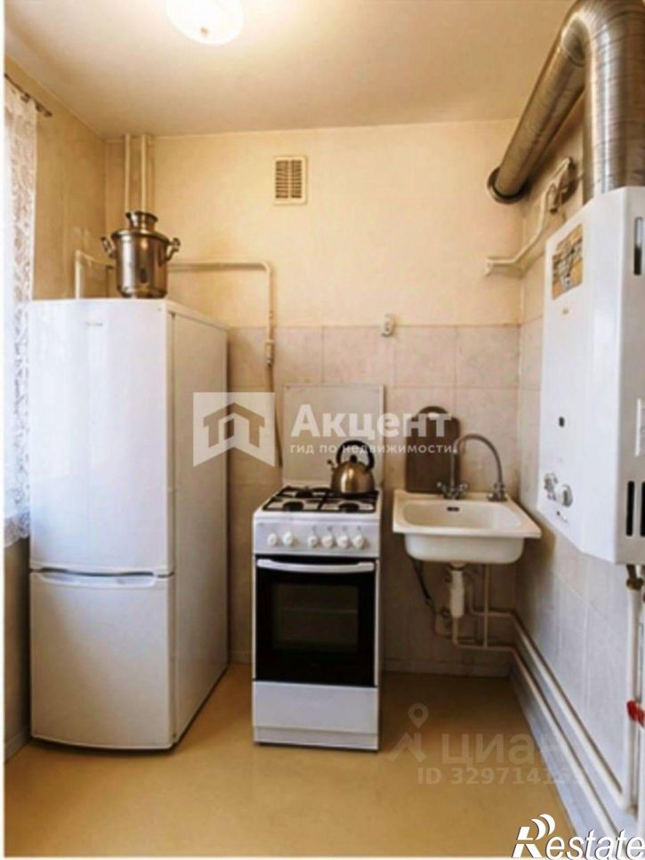 3-комн квартира 2-я Нагорная улица, 20,  д. 20