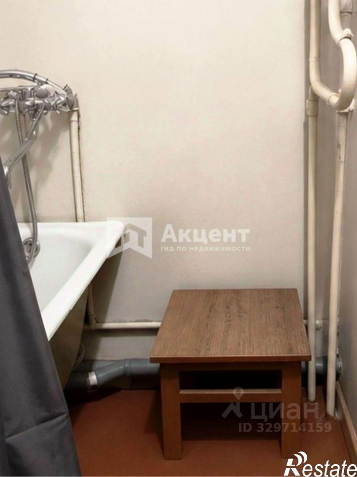 3-комн квартира 2-я Нагорная улица, 20,  д. 20