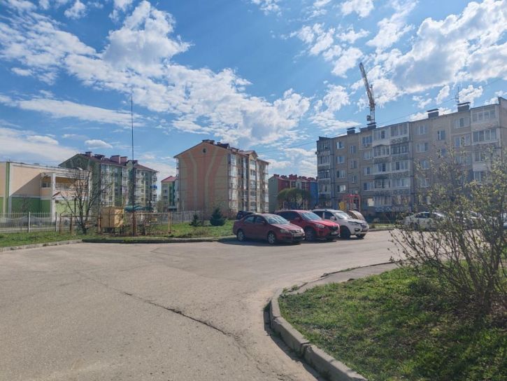 2-комн квартира Бакинский проезд, 51