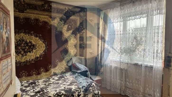 3-комн квартира Любимова ул, 22
