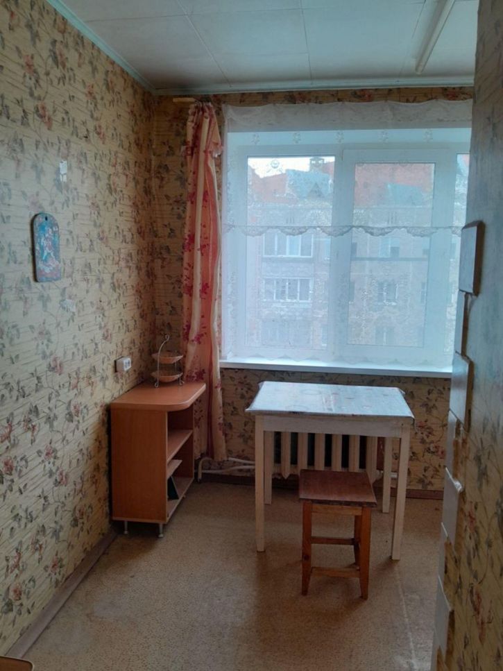 1-комн квартира Революционная ул, 12