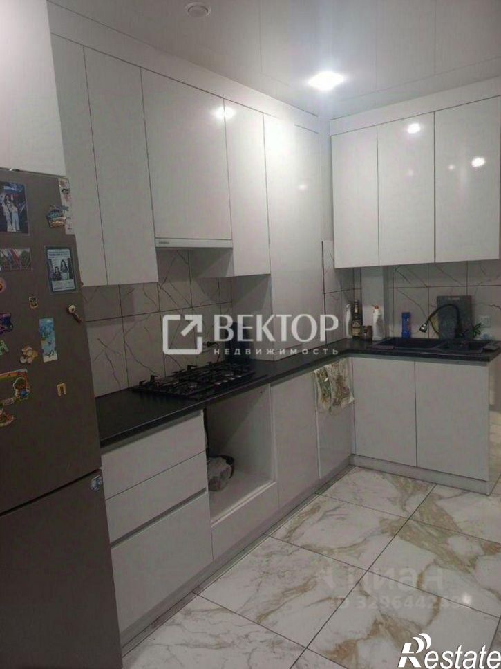2-комн квартира 1-я Вишнёвая улица, 12,  д. 12