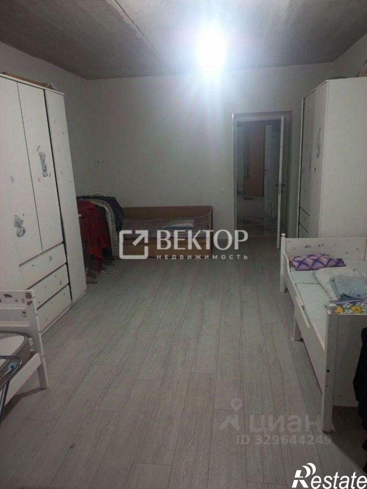 2-комн квартира 1-я Вишнёвая улица, 12,  д. 12