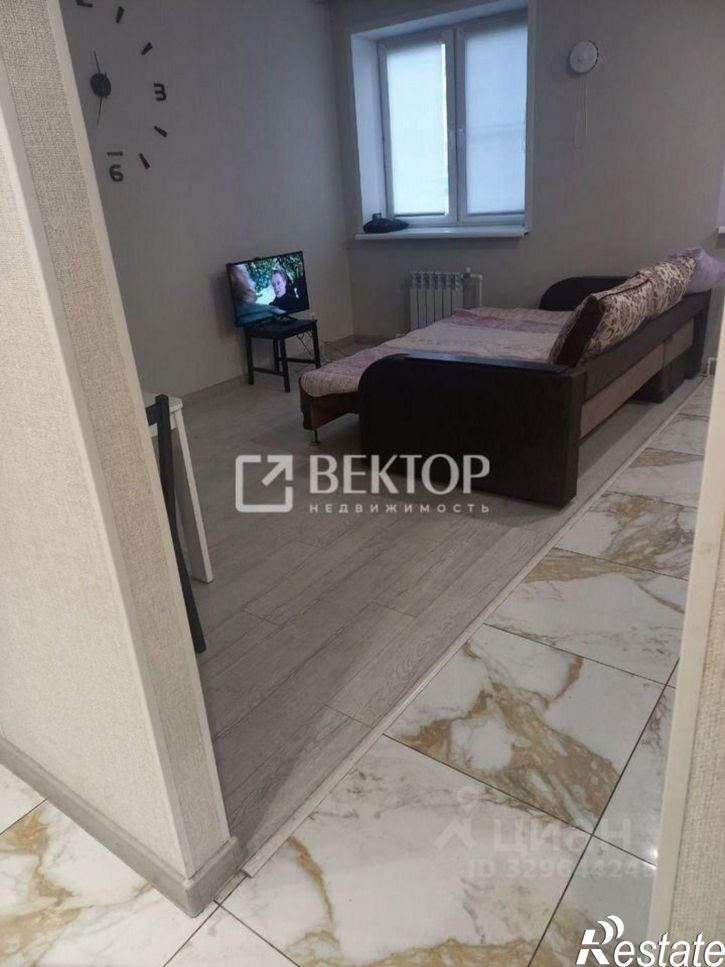2-комн квартира 1-я Вишнёвая улица, 12,  д. 12