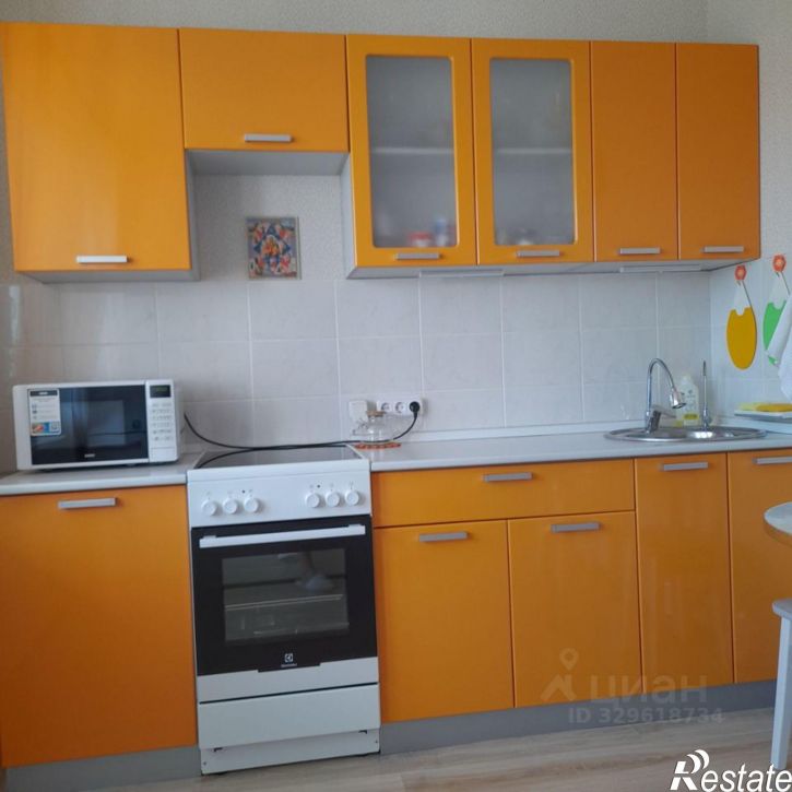 1-комн квартира улица Парижской Коммуны, 41,  д. 41
