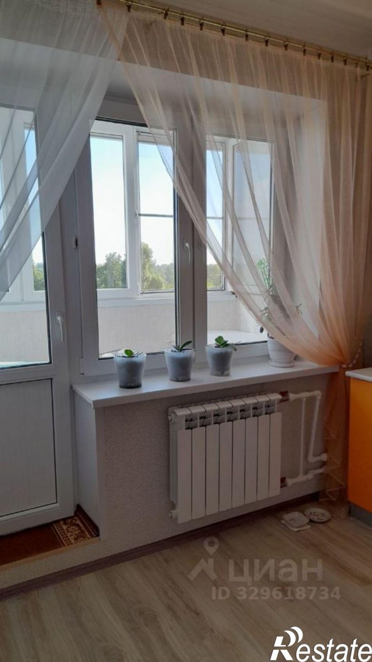 1-комн квартира улица Парижской Коммуны, 41,  д. 41