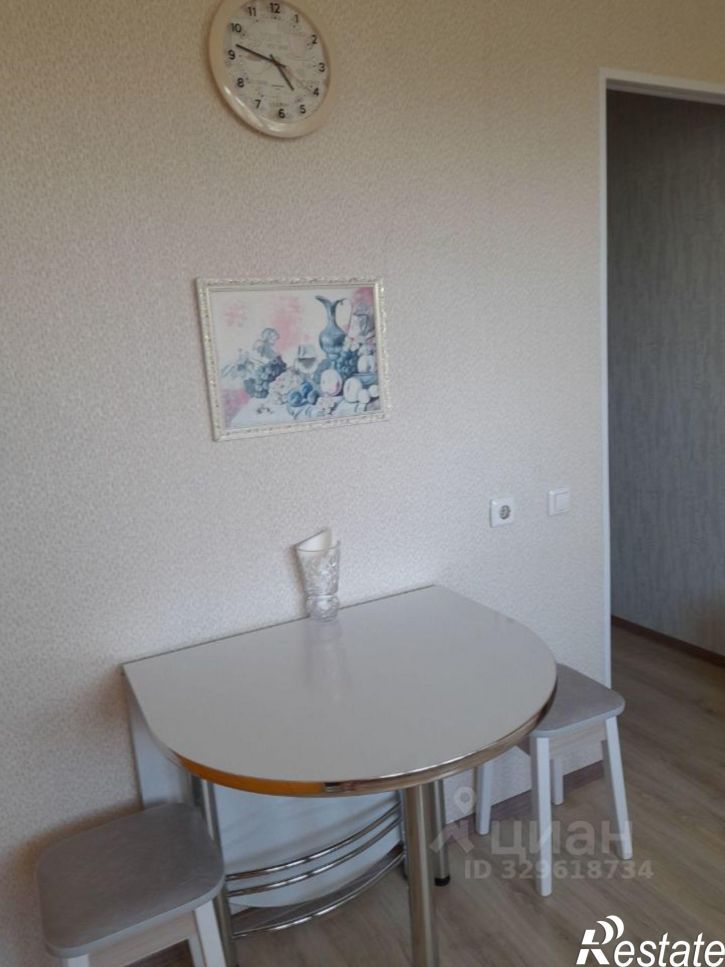 1-комн квартира улица Парижской Коммуны, 41,  д. 41