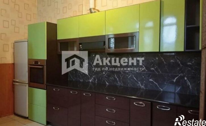 3-комн квартира улица Кудряшова, 100,  д. 100