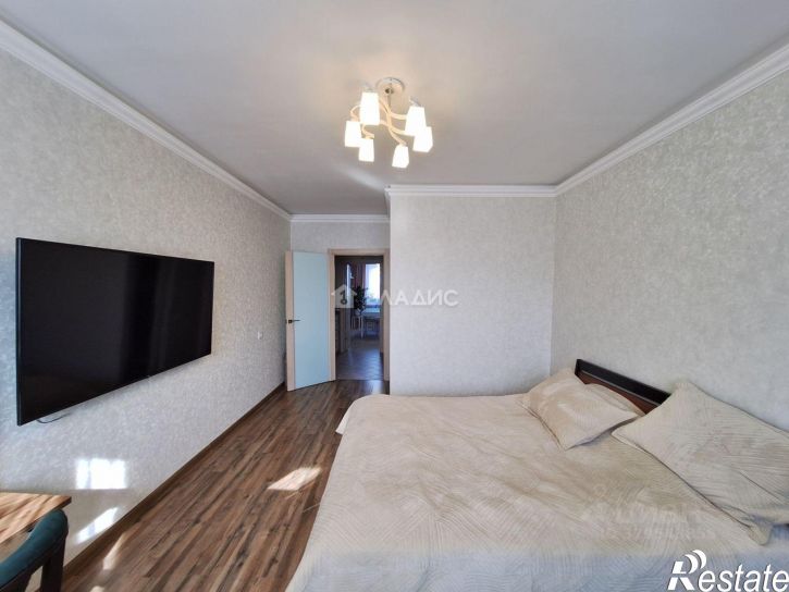 3-комн квартира микрорайон Рождественский, 6