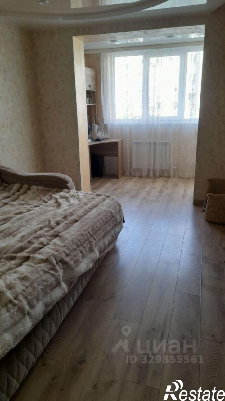 2-комн квартира Революционная улица, 24 к4,  д. 24 к4