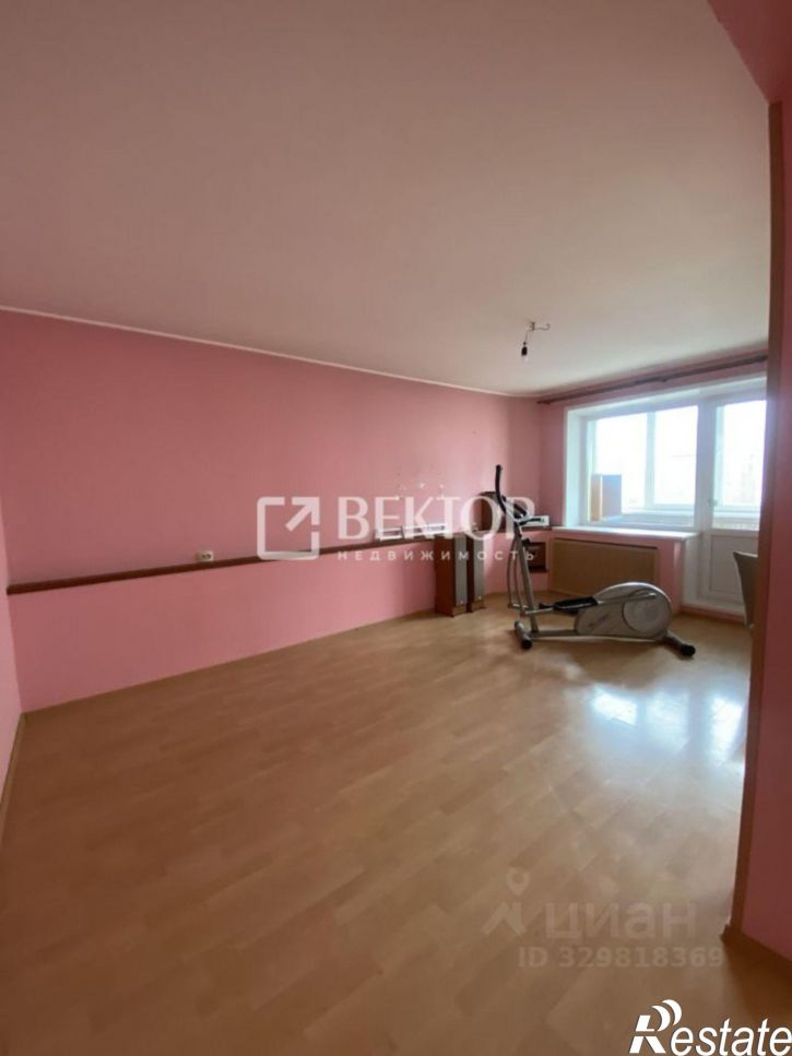 3-комн квартира улица Куконковых, 144,  д. 144