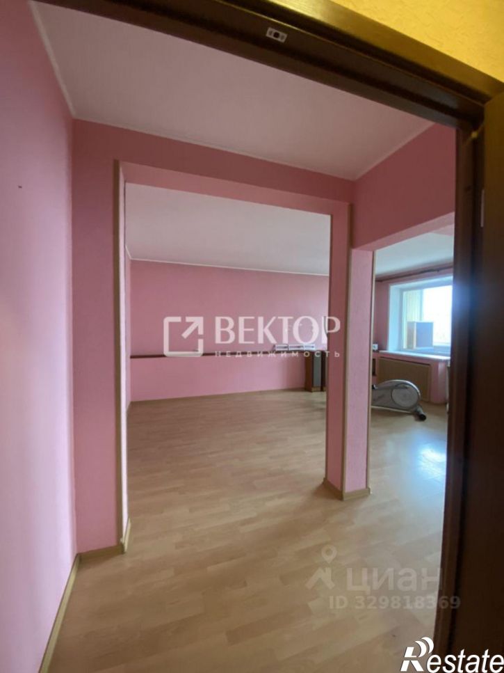 3-комн квартира улица Куконковых, 144,  д. 144